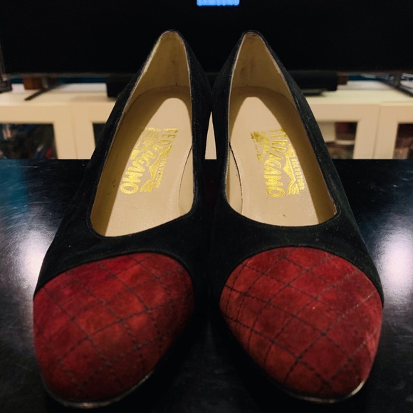 Salvatore Ferragamo Heels - Picture 1 of 10